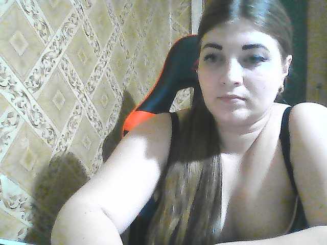 ElizabethMeow live cam on BongaCams