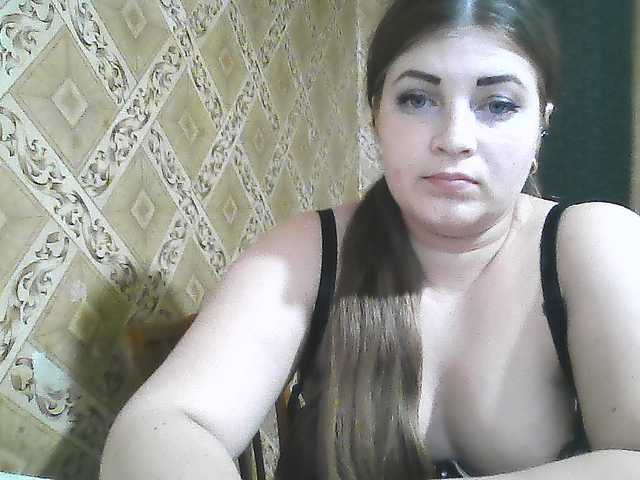ElizabethMeow live cam on BongaCams