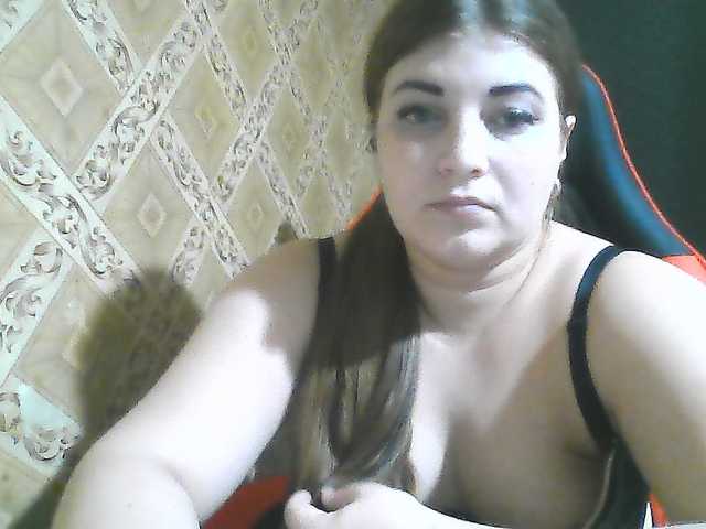 ElizabethMeow live cam on BongaCams