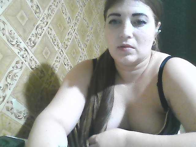 ElizabethMeow live cam on BongaCams