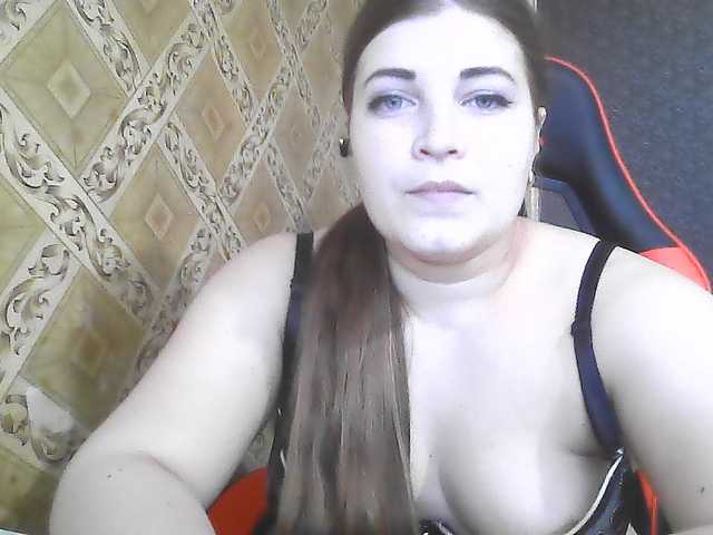 ElizabethMeow live cam on BongaCams
