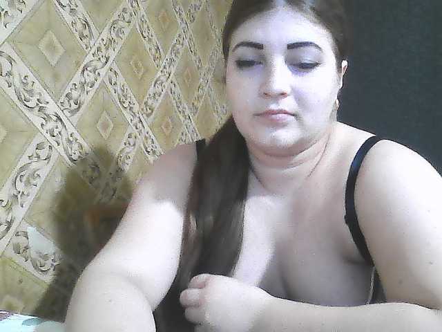 ElizabethMeow live cam on BongaCams