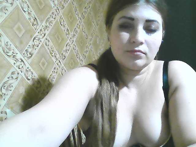 ElizabethMeow live cam on BongaCams