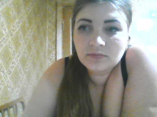 ElizabethMeow live cam on BongaCams