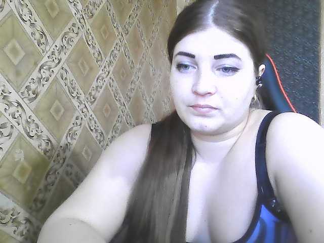 ElizabethMeow live cam on BongaCams