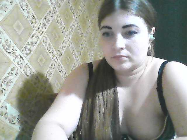 ElizabethMeow live cam on BongaCams