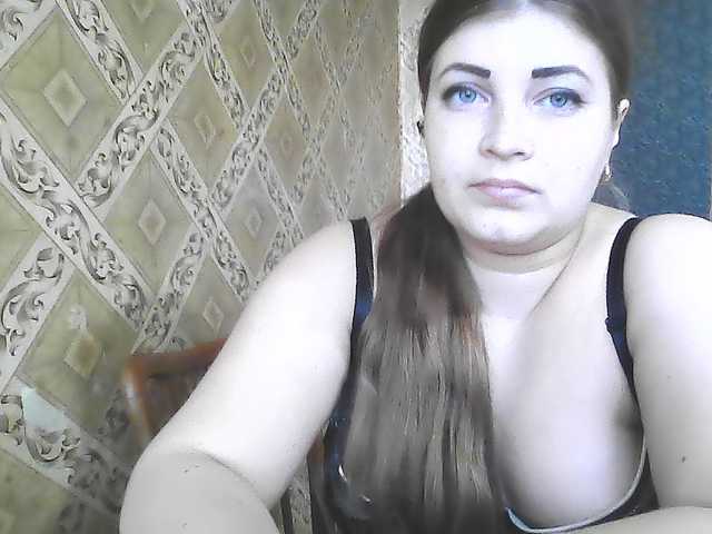 ElizabethMeow live cam on BongaCams