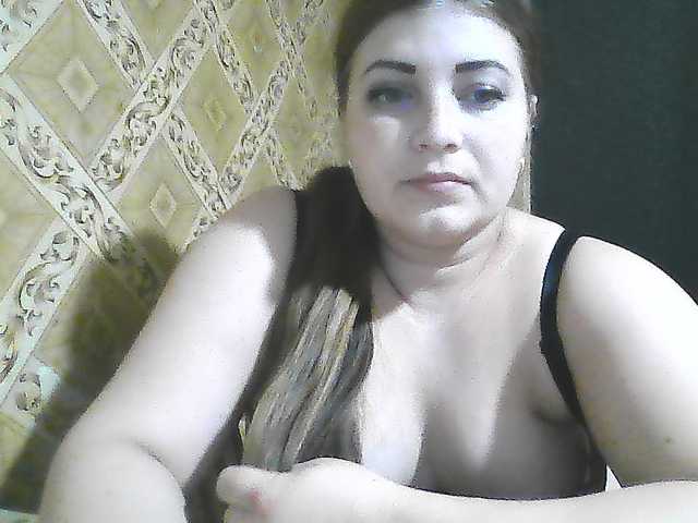 ElizabethMeow live cam on BongaCams