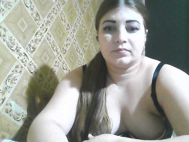ElizabethMeow live cam on BongaCams