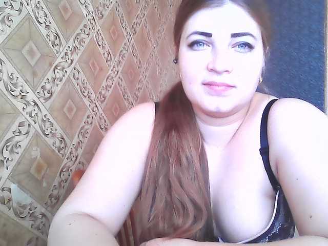 ElizabethMeow live cam on BongaCams