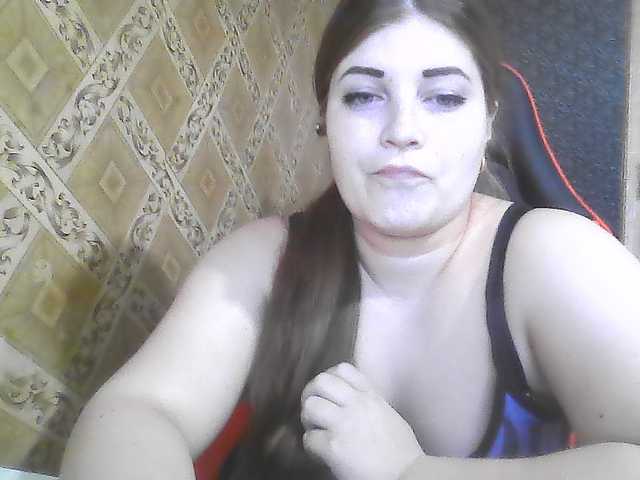 ElizabethMeow live cam on BongaCams
