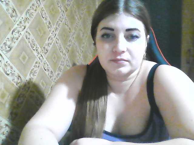 ElizabethMeow — live female cam