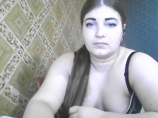 ElizabethMeow live cam on BongaCams