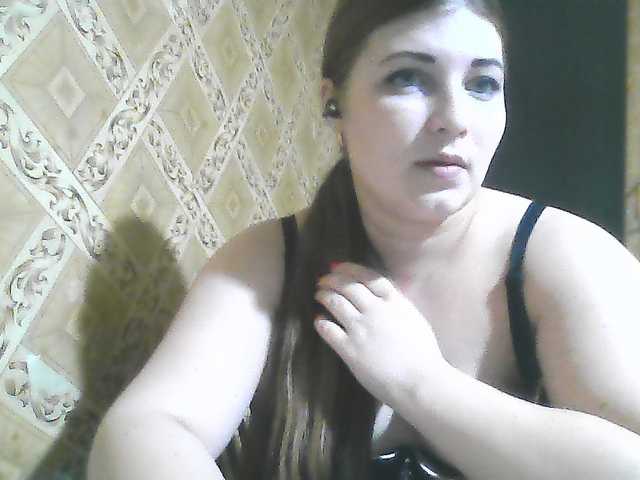 ElizabethMeow live cam on BongaCams