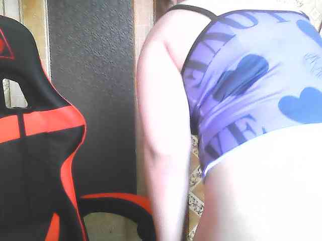 ElizabethMeow webcam