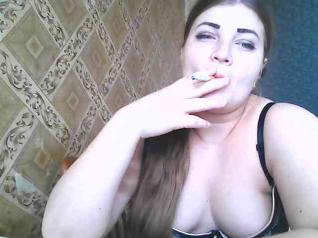 ElizabethMeow webcam