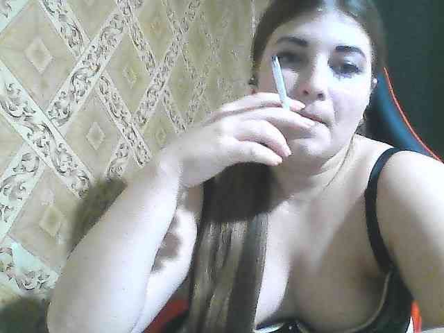 ElizabethMeow webcam