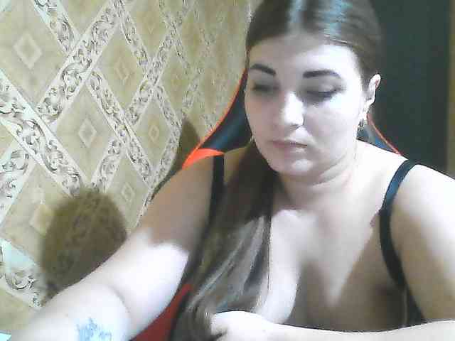 ElizabethMeow webcam