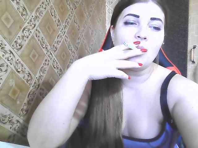 ElizabethMeow webcam