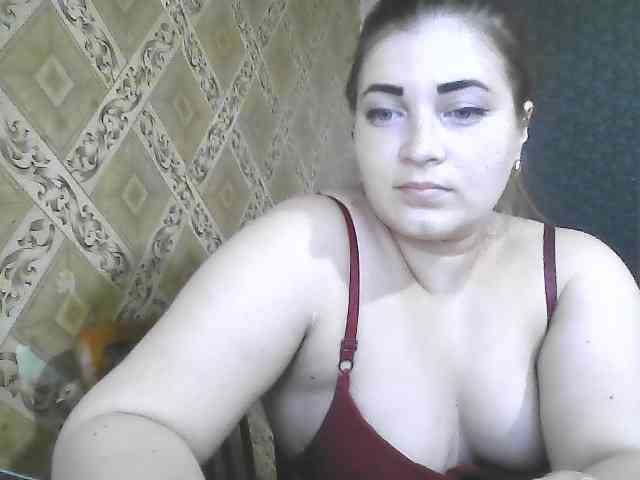 ElizabethMeow webcam