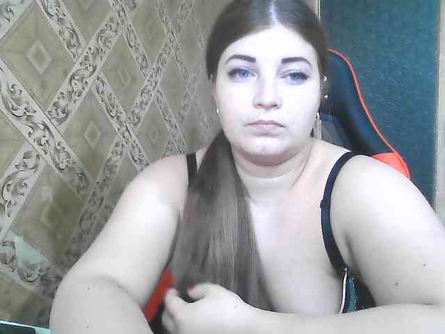 ElizabethMeow webcam