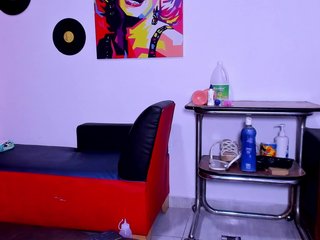 melani-hot1 Porn Show
