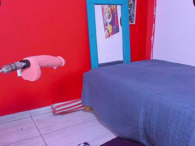 melani-hot1 live cam on BongaCams