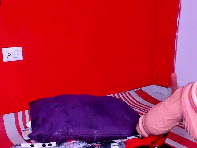 melani-hot1 live cam on BongaCams