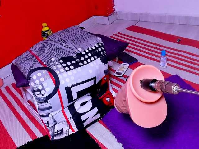 melani-hot1 live cam on BongaCams