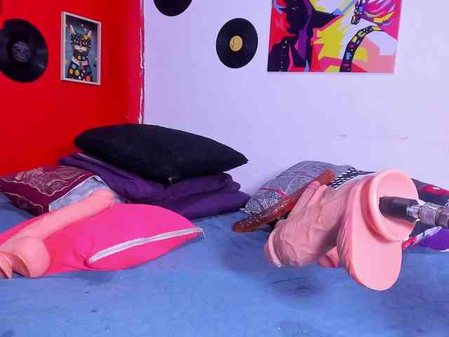 melani-hot1 webcam