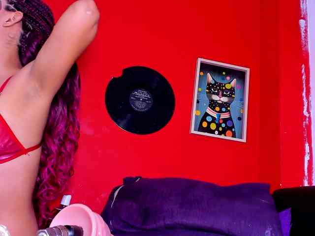 melani-hot1 webcam