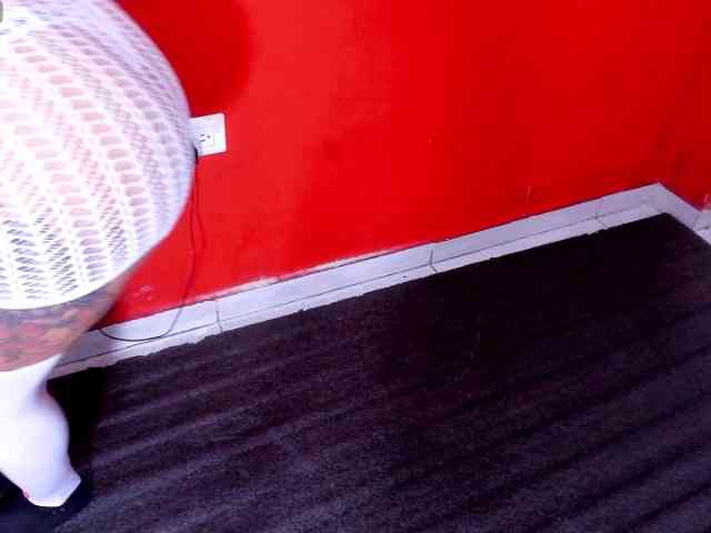 melani-hot1 webcam