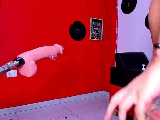 melani-hot1 webcam
