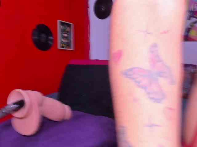melani-hot1 webcam