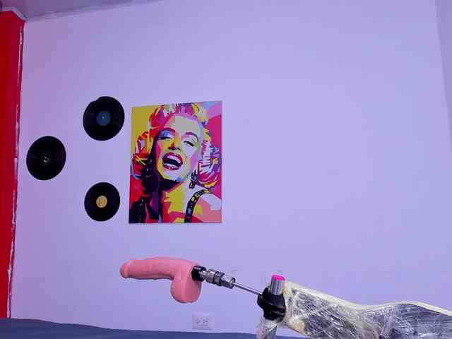 melani-hot1 webcam