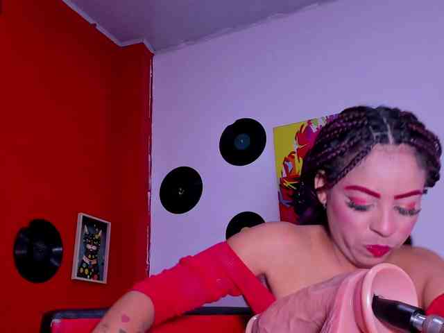 melani-hot1 webcam