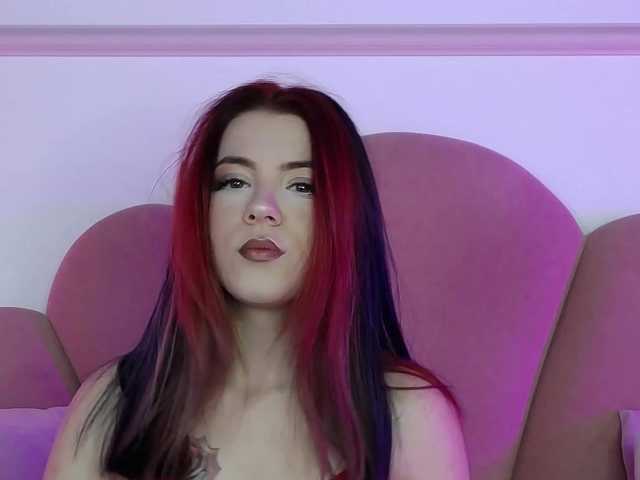 Breezellyn live cam on BongaCams