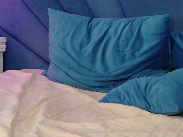 Breezellyn live cam on BongaCams