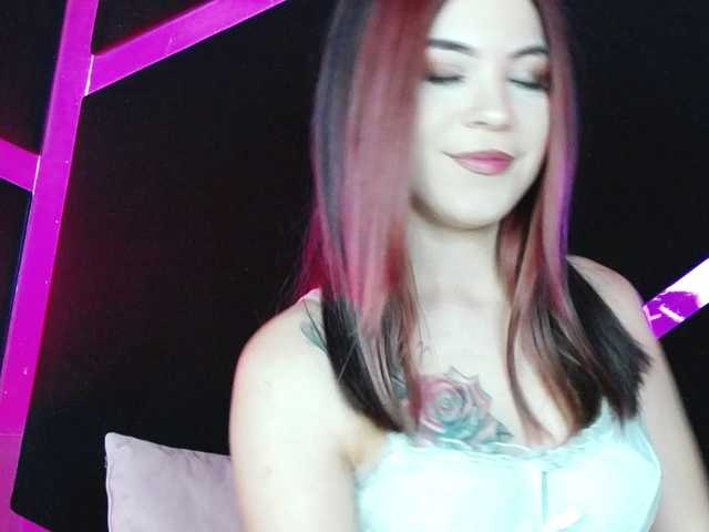 Breezellyn live cam on BongaCams