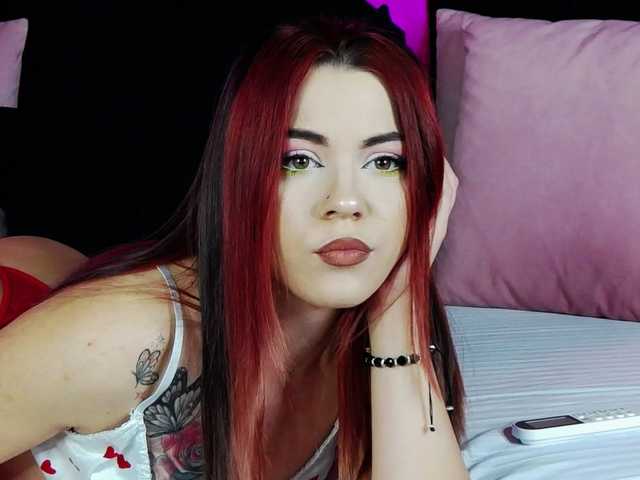 Breezellyn live cam on BongaCams