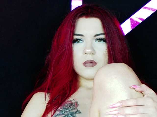 Breezellyn live cam on BongaCams