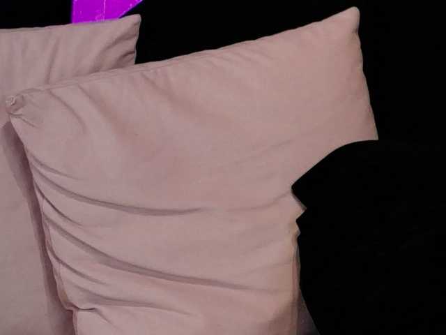 Breezellyn live cam on BongaCams