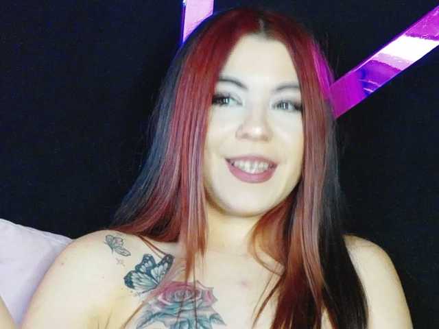 Breezellyn live cam on BongaCams
