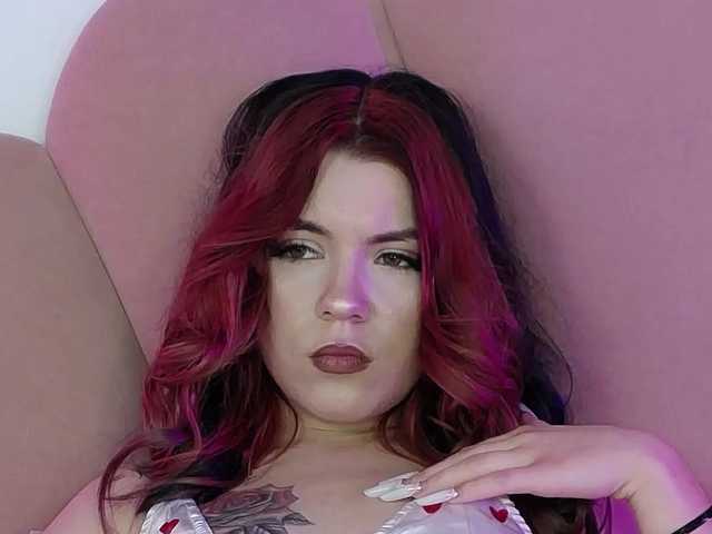 Breezellyn live cam on BongaCams