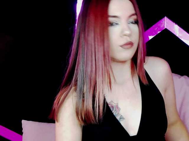 Breezellyn live cam on BongaCams