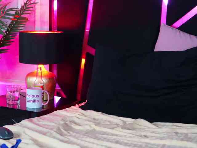 Breezellyn webcam