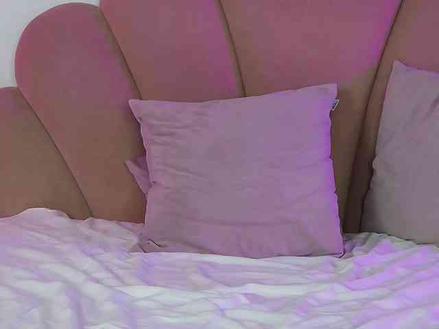 Breezellyn webcam