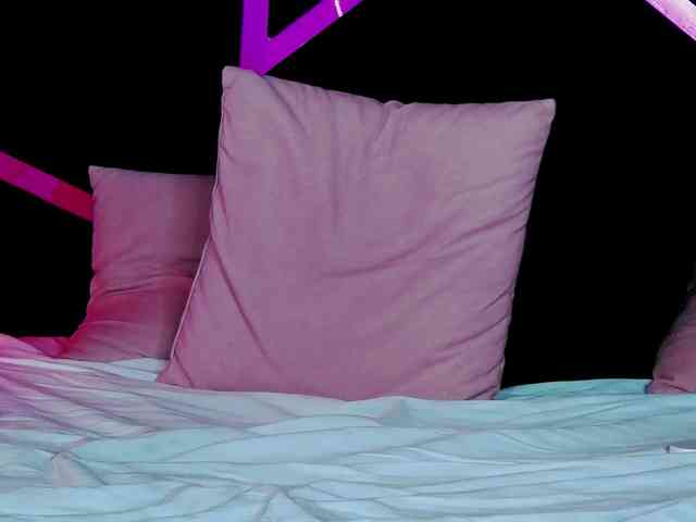 Breezellyn webcam