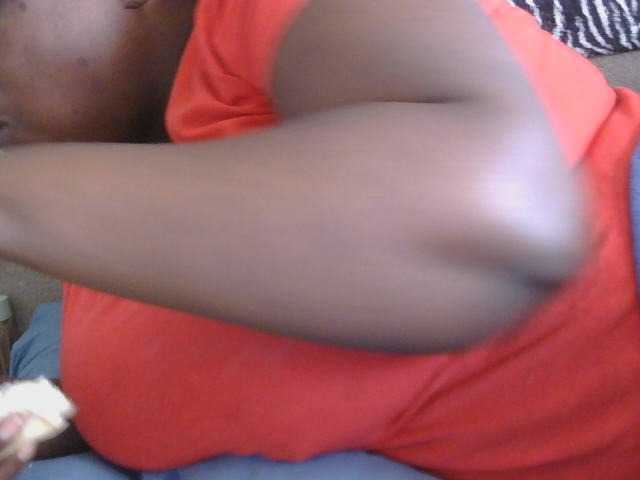 pervertmom live cam on BongaCams