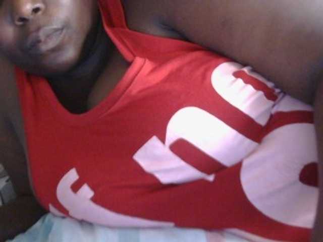 pervertmom live cam on BongaCams